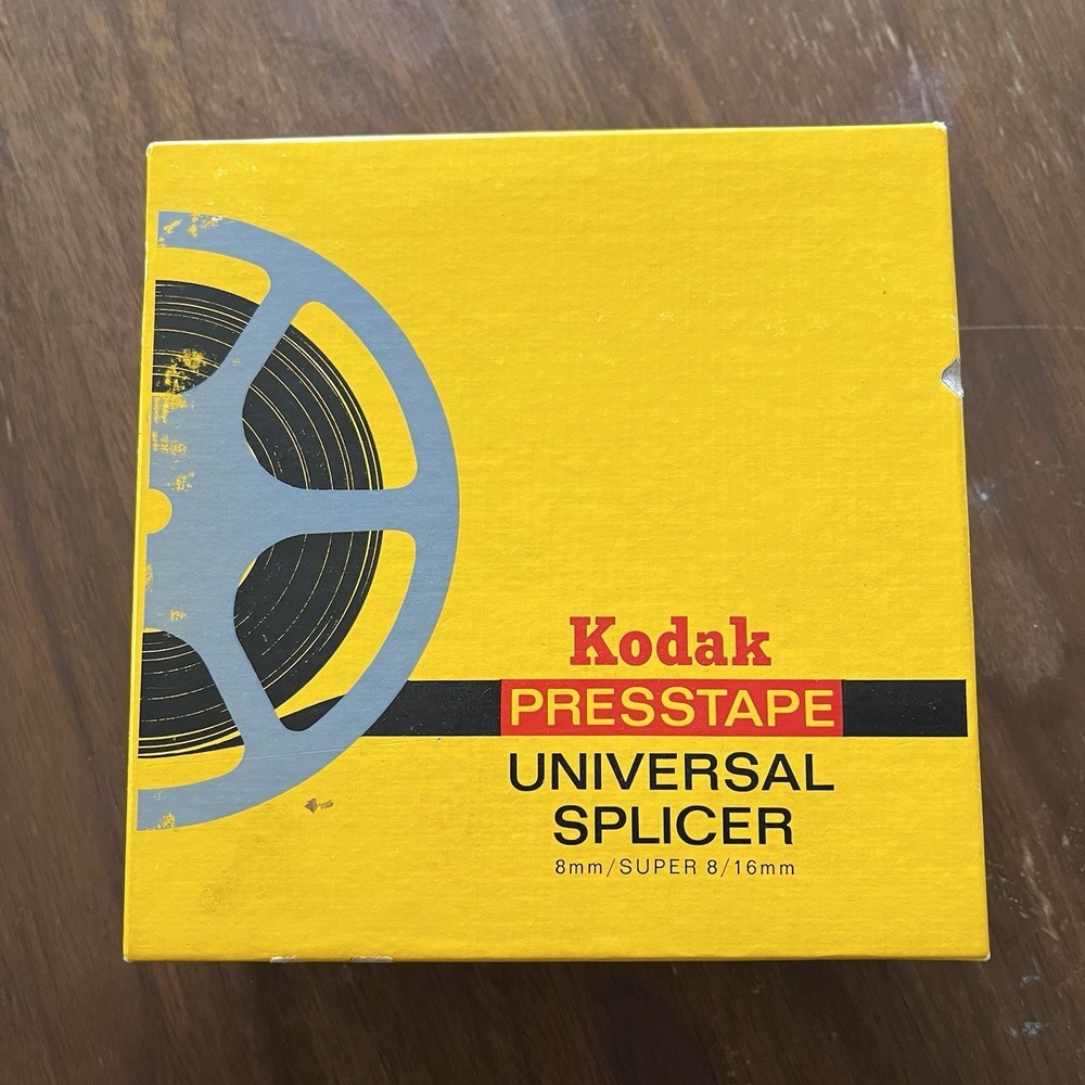 Kodak Universal Splicer 8mm /Super 8 /16mm - Original Box No D 550